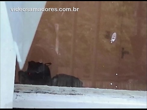 ❤️ Hombre cachondo mirando a su novia con otro chico, grabando un vídeo de follada sin molestar a la pareja ❤️❌ Porno casero en es.comicsporn.ru ❌️